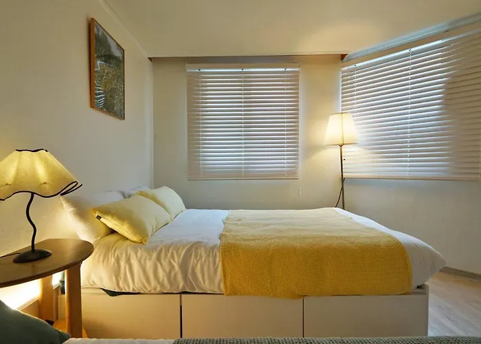 アパート 2room, 6 People, Myeongdong, Itaewon, Station *
