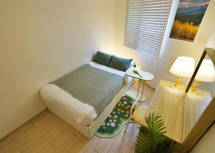 2room, 6 People, Myeongdong, Itaewon, Station アパート *